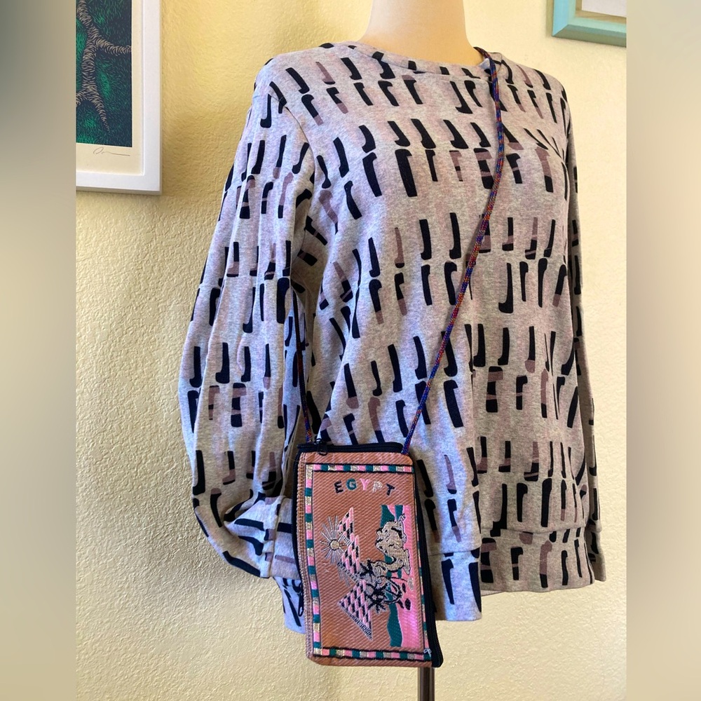 NWT: The Kit Rumi Sweatshirt in Blush Crosswalk Sz.XL